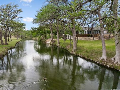 880 Center Point River Road Kerrville TX 78028