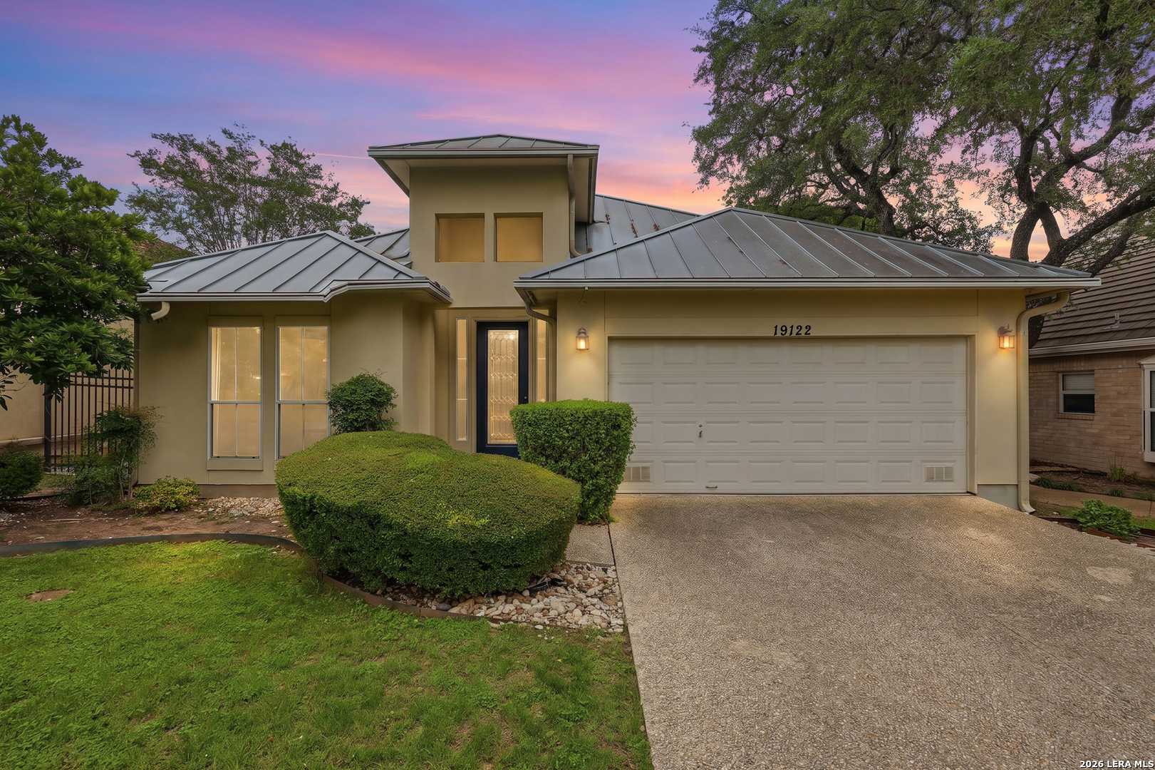 19122 E Birdsong San Antonio TX 78258