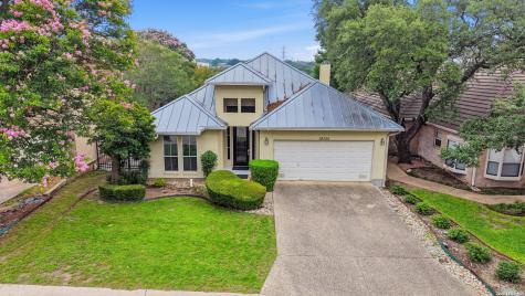 19122 E Birdsong San Antonio TX 78258
