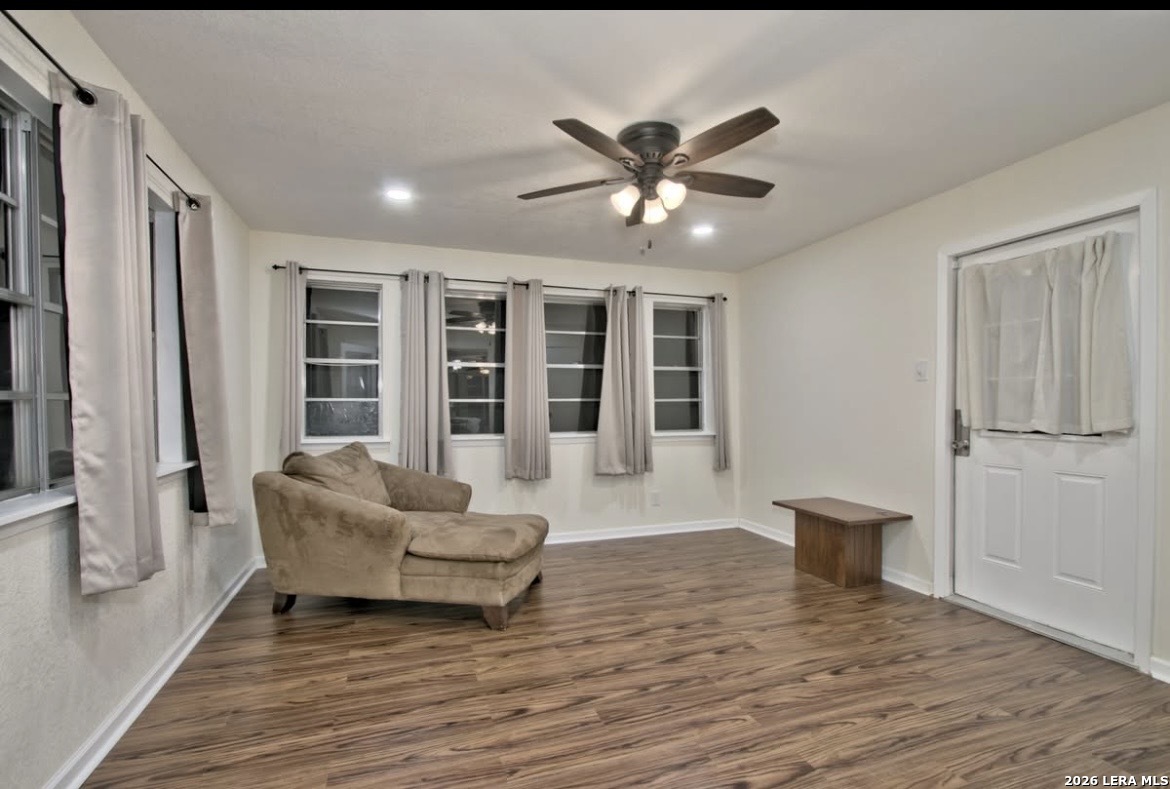 7226 Westglade Drive San Antonio TX 78227