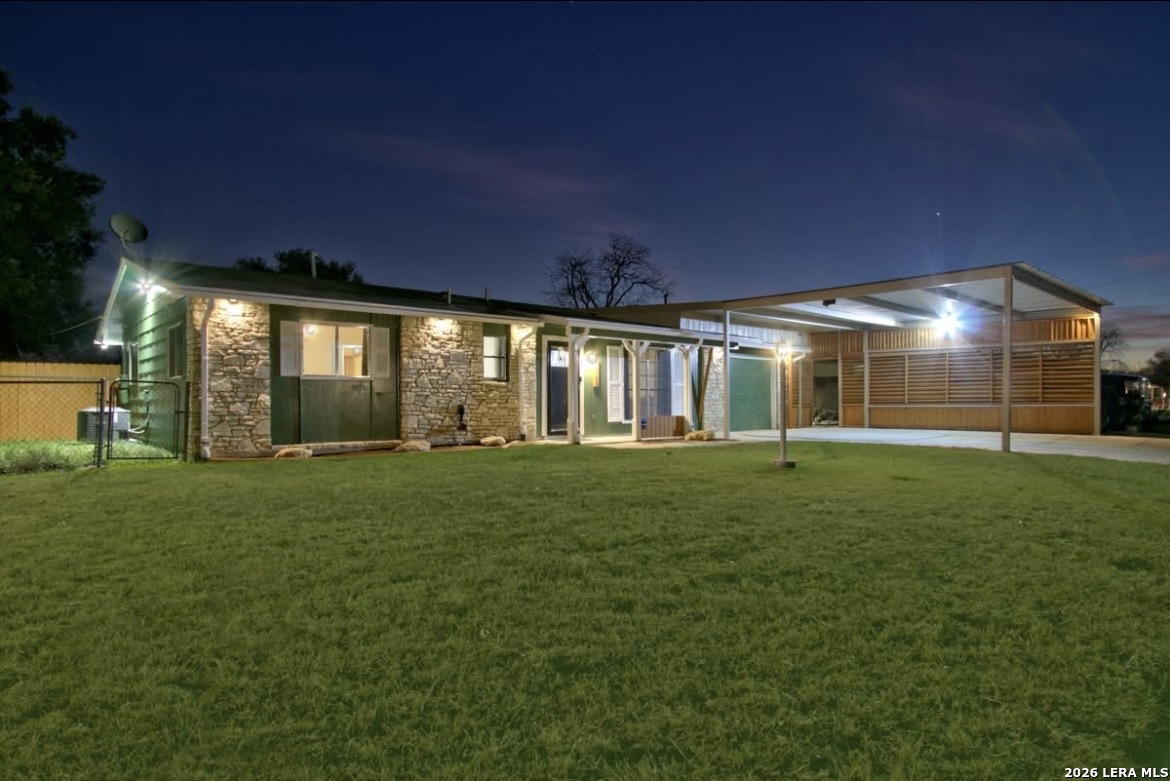 7226 Westglade Drive San Antonio TX 78227