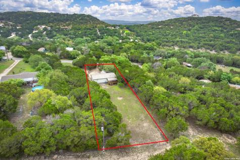 565 Qappuella Drive Canyon Lake TX 78133