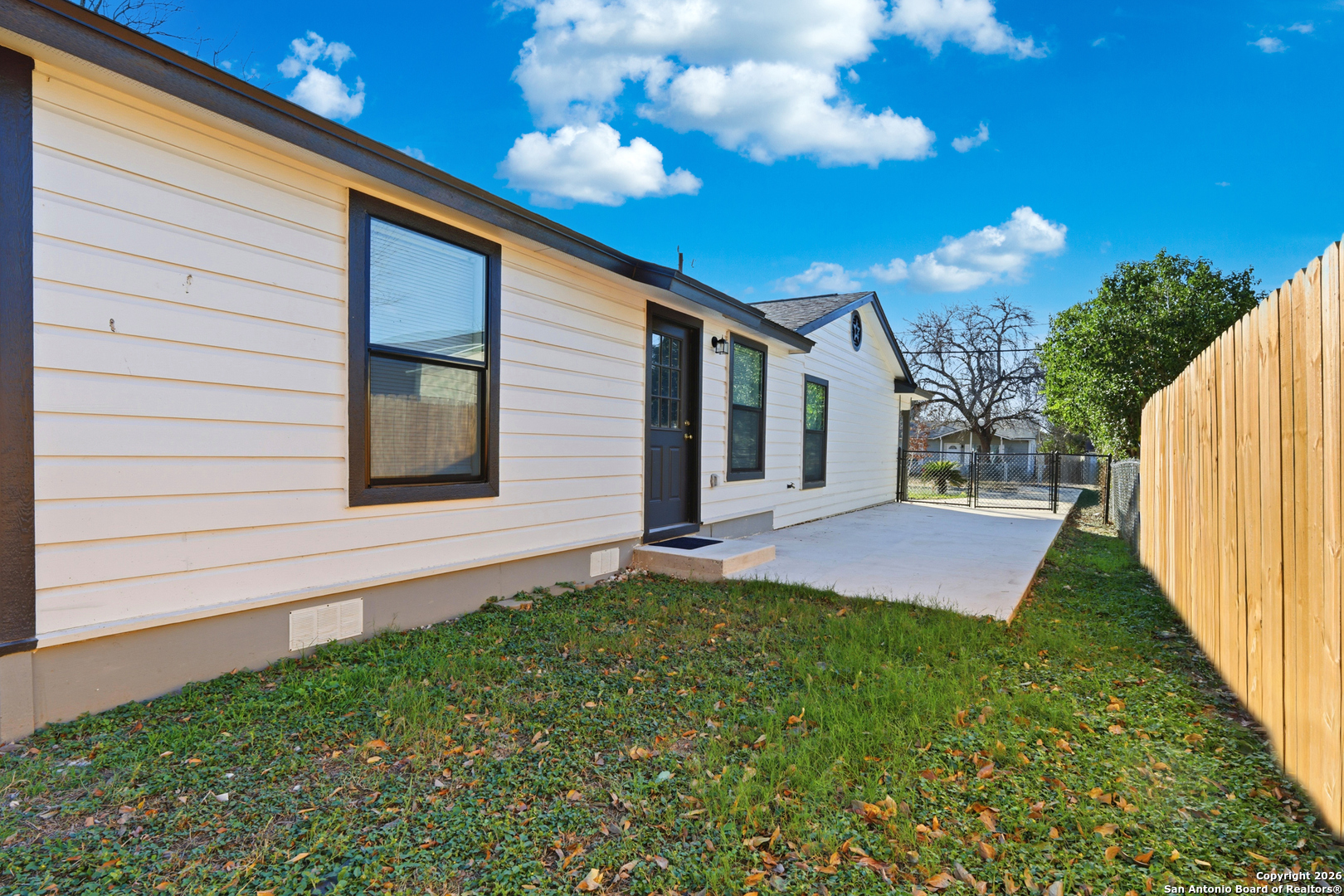 6415 Buena Vista San Antonio TX 78237