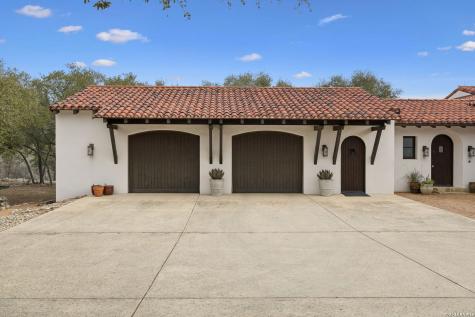 2835 Palomino Springs Bandera TX 78003