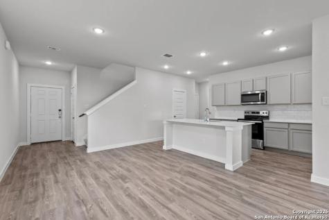 10810 Fairchild Way San Antonio TX 78109