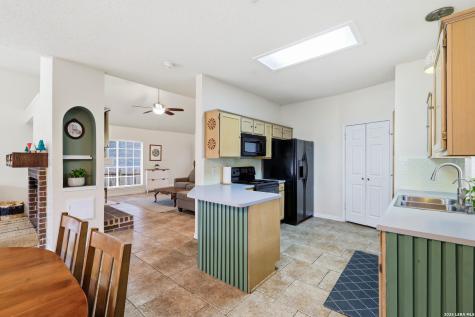 11650 Foxford San Antonio TX 78253