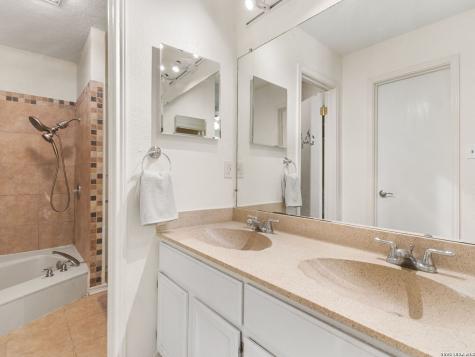 115 Bentwood Drive Boerne TX 78006