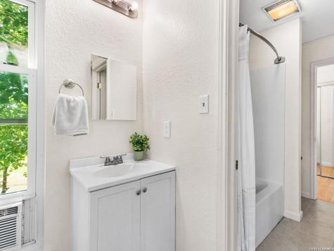 115 Bentwood Drive Boerne TX 78006