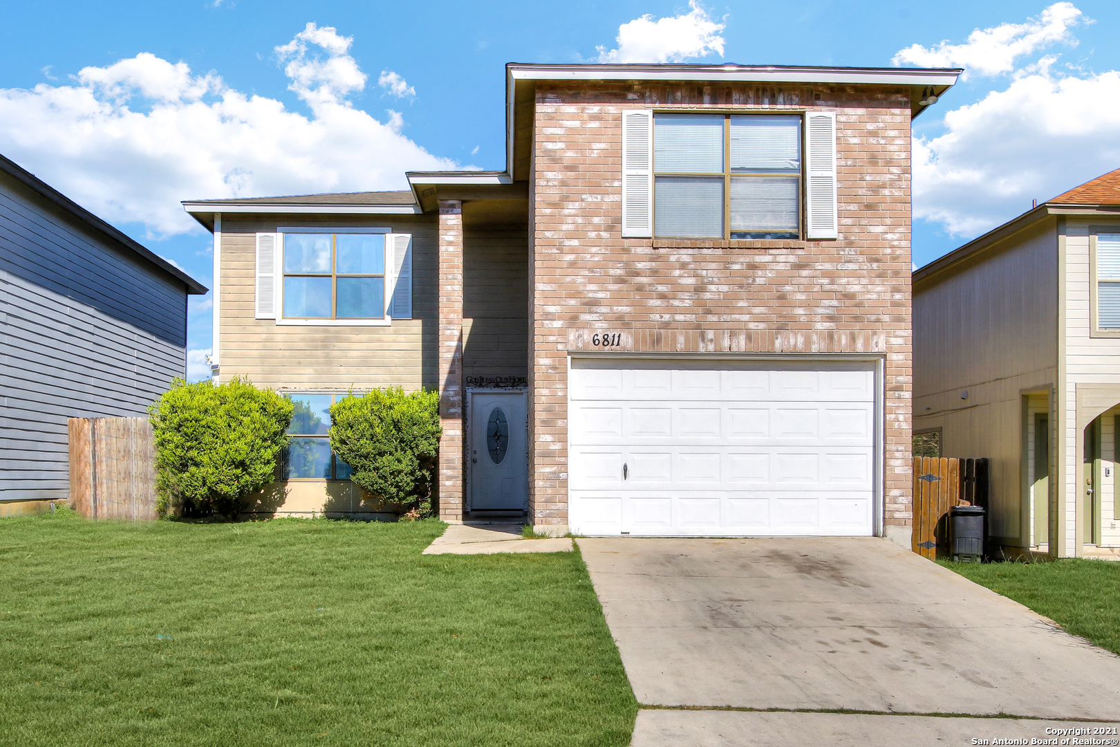 6811 Cape Meadow Drive Converse TX 78109