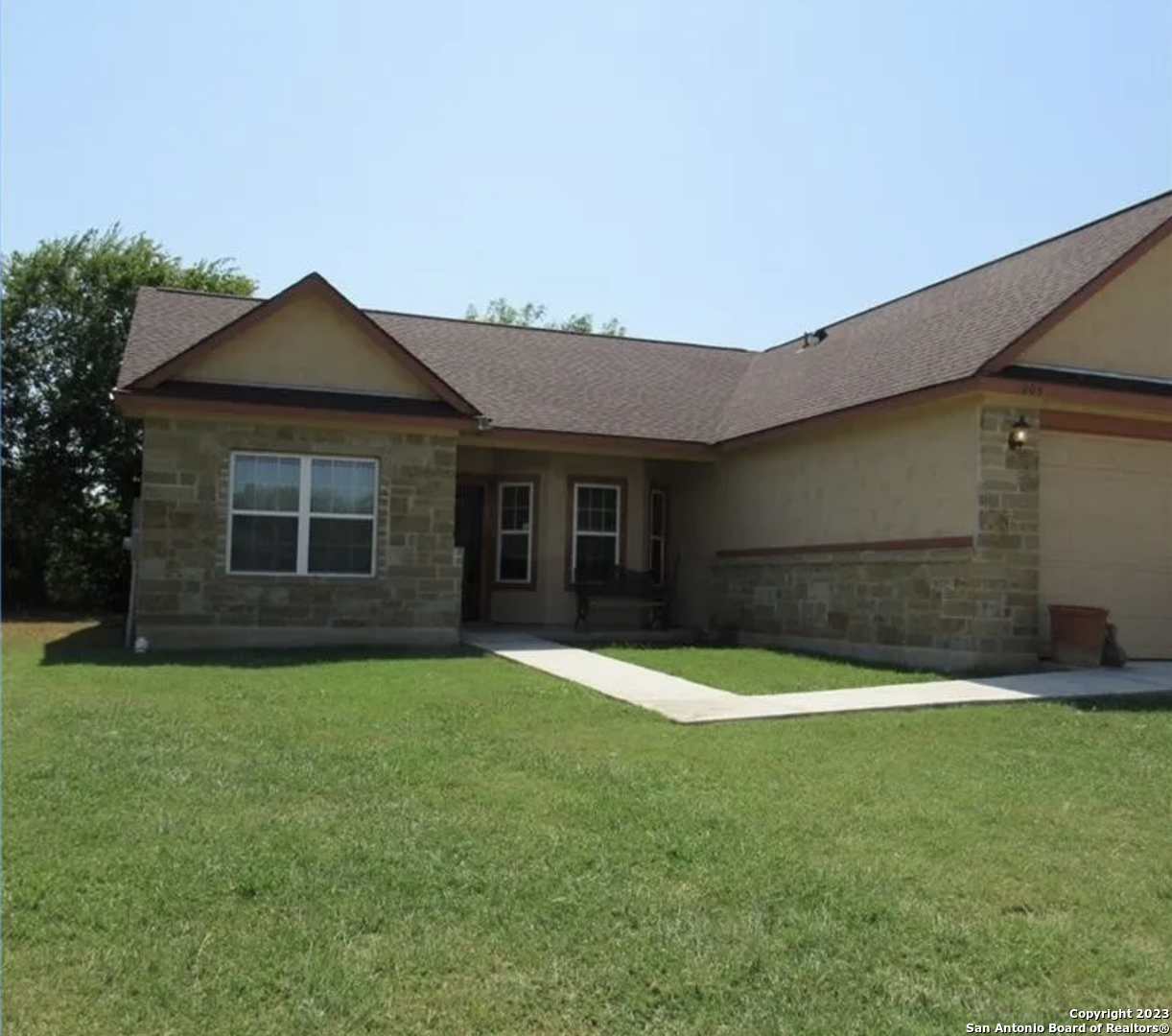 204 Greenway Drive Seguin TX 78155