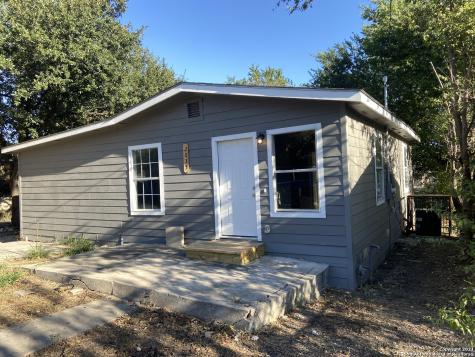 2035 Lyons Street San Antonio TX 78207