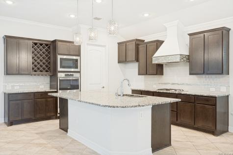198 Jasper Point Castroville TX 78009