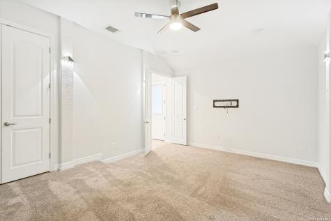 198 Jasper Point Castroville TX 78009
