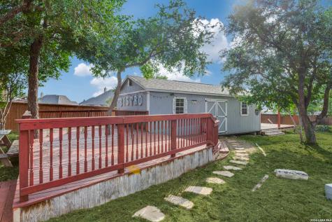 198 Jasper Point Castroville TX 78009