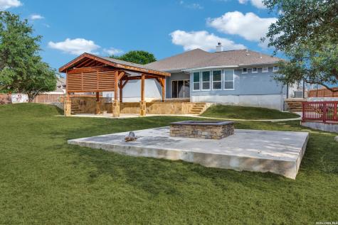 198 Jasper Point Castroville TX 78009
