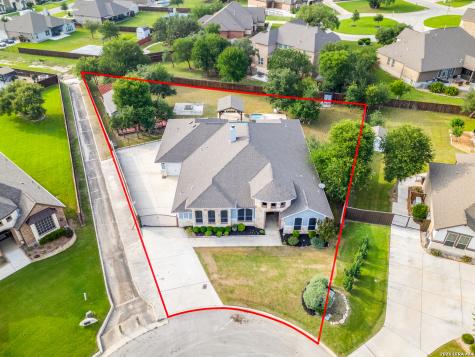198 Jasper Point Castroville TX 78009