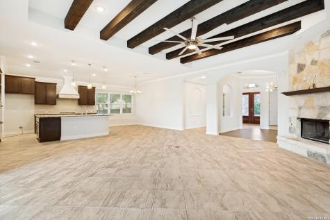 198 Jasper Point Castroville TX 78009