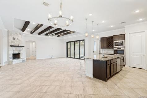 198 Jasper Point Castroville TX 78009