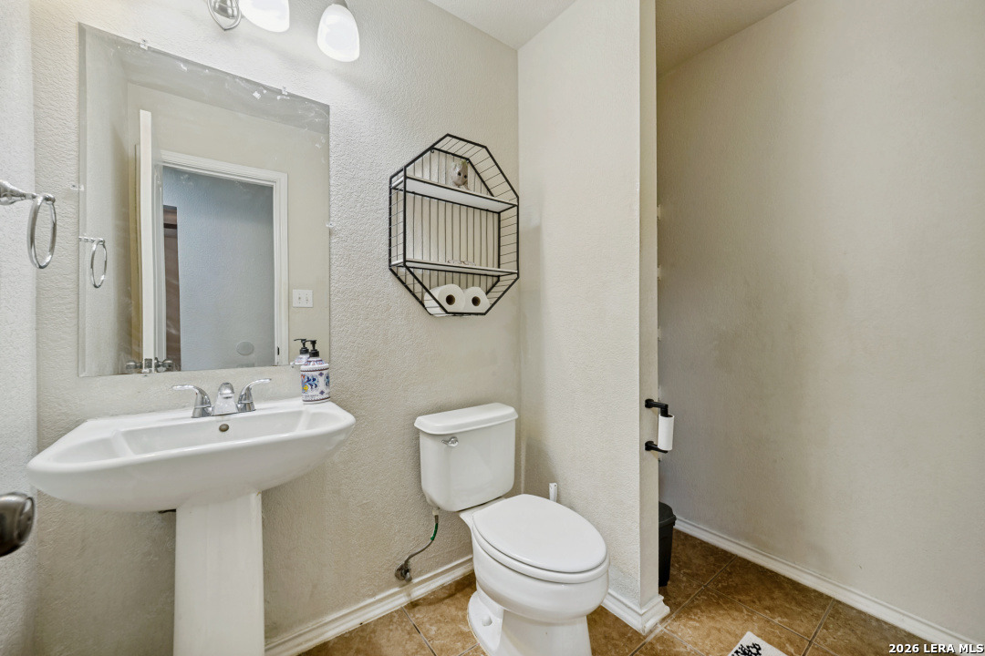 1114 Sundance Hunt San Antonio TX 78245