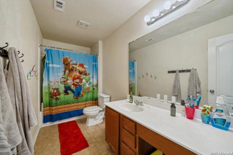 1114 Sundance Hunt San Antonio TX 78245