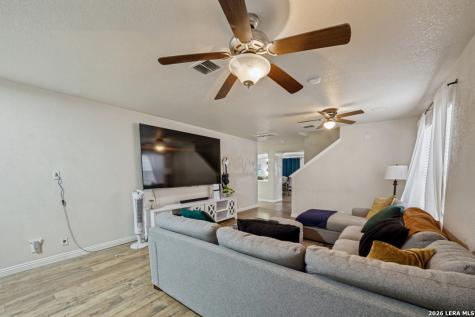 1114 Sundance Hunt San Antonio TX 78245
