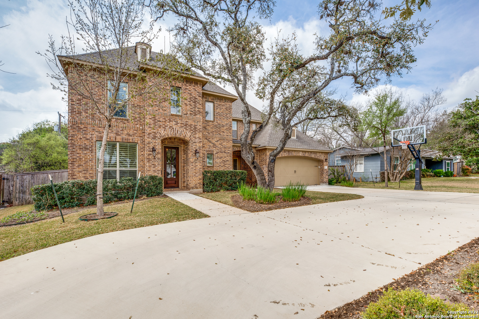 108 Seford San Antonio TX 78209