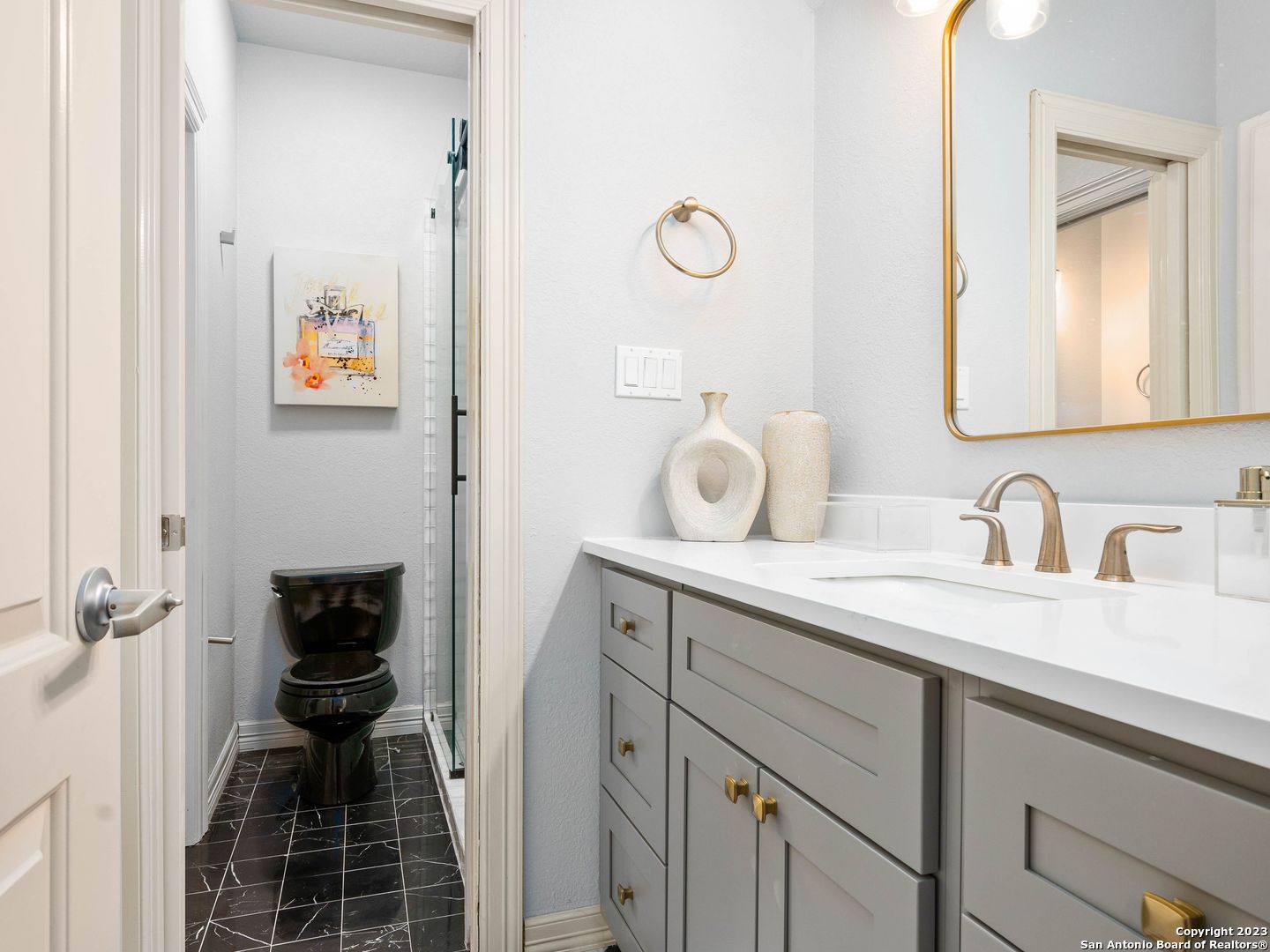 17 Burnham Glen San Antonio TX 78257