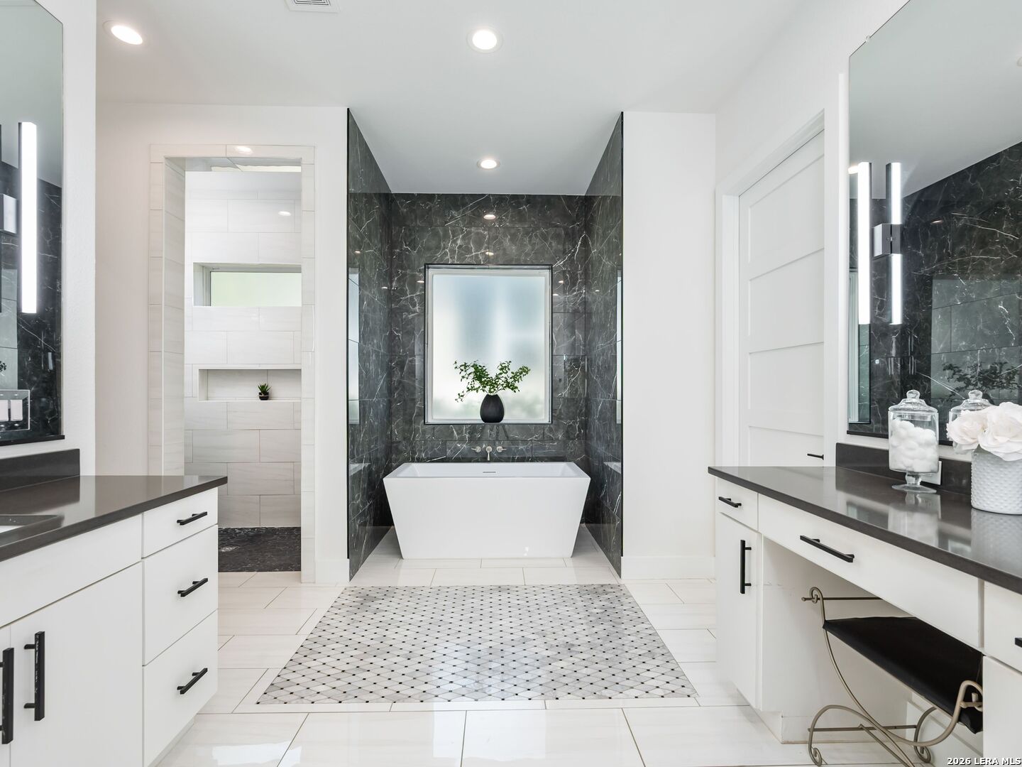 183 Westcourt Lane San Antonio TX 78257