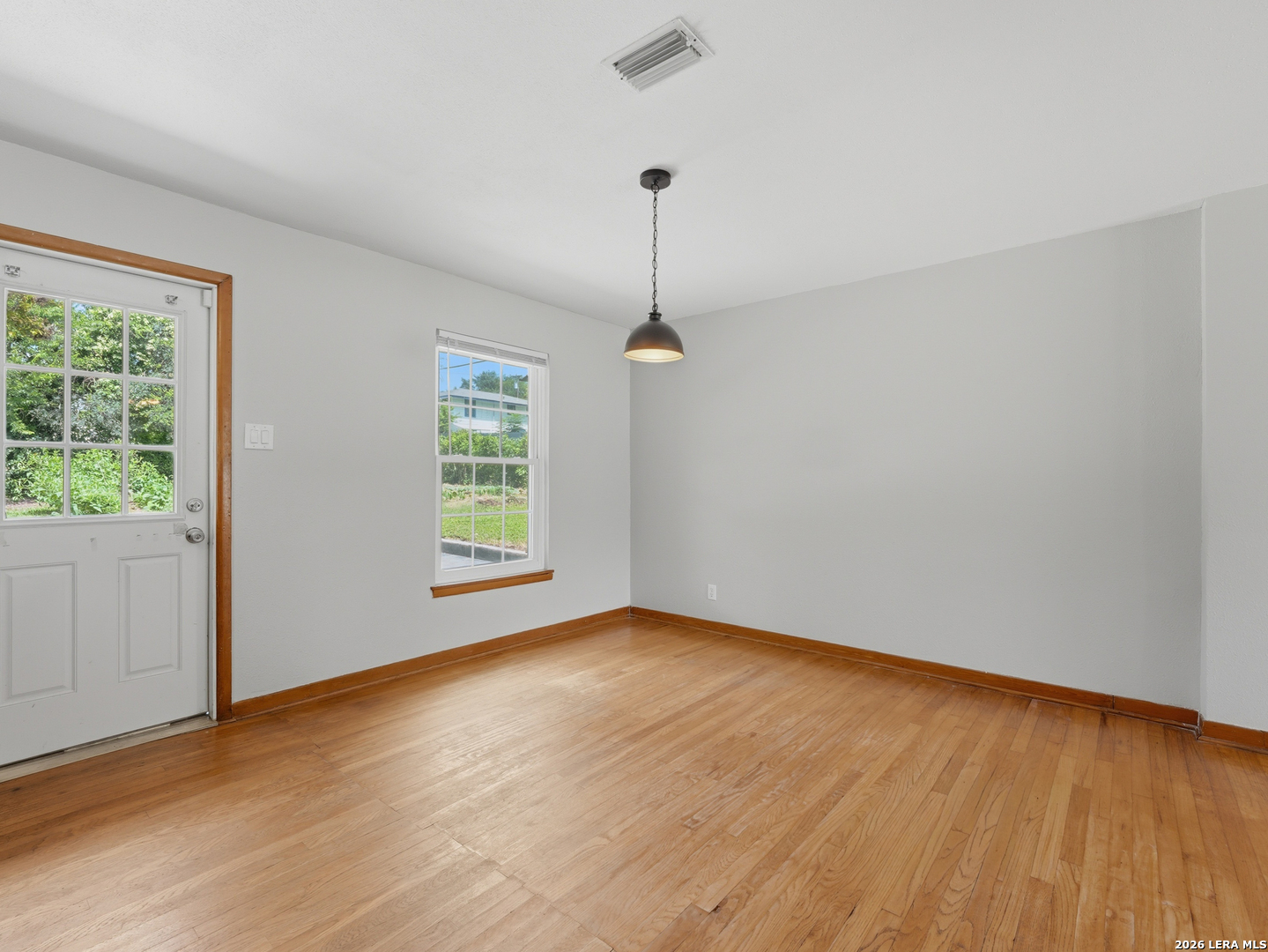 402 Stardust Drive San Antonio TX 78228