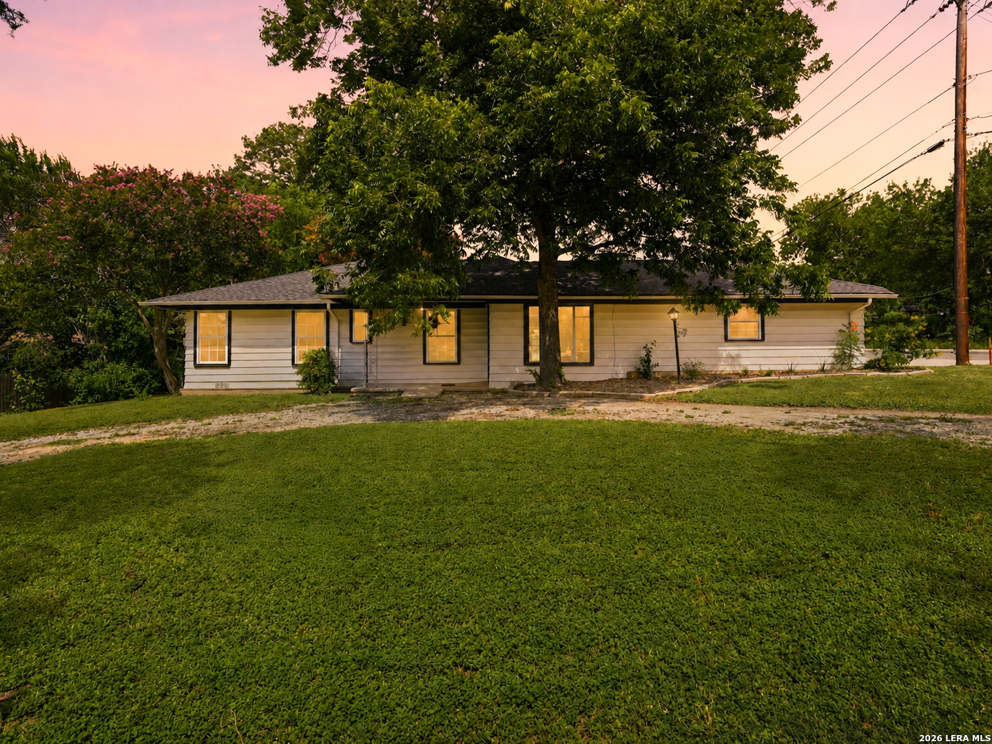 402 Stardust Drive San Antonio TX 78228