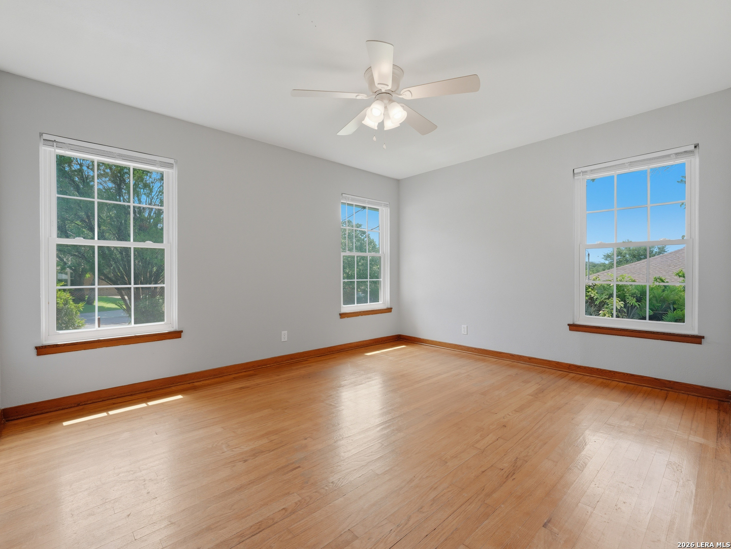 402 Stardust Drive San Antonio TX 78228