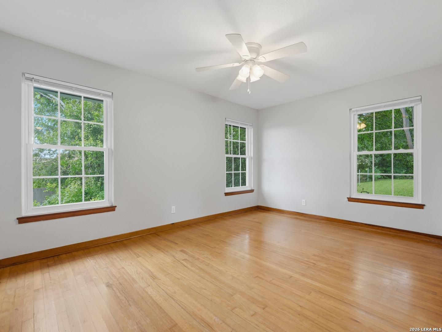 402 Stardust Drive San Antonio TX 78228