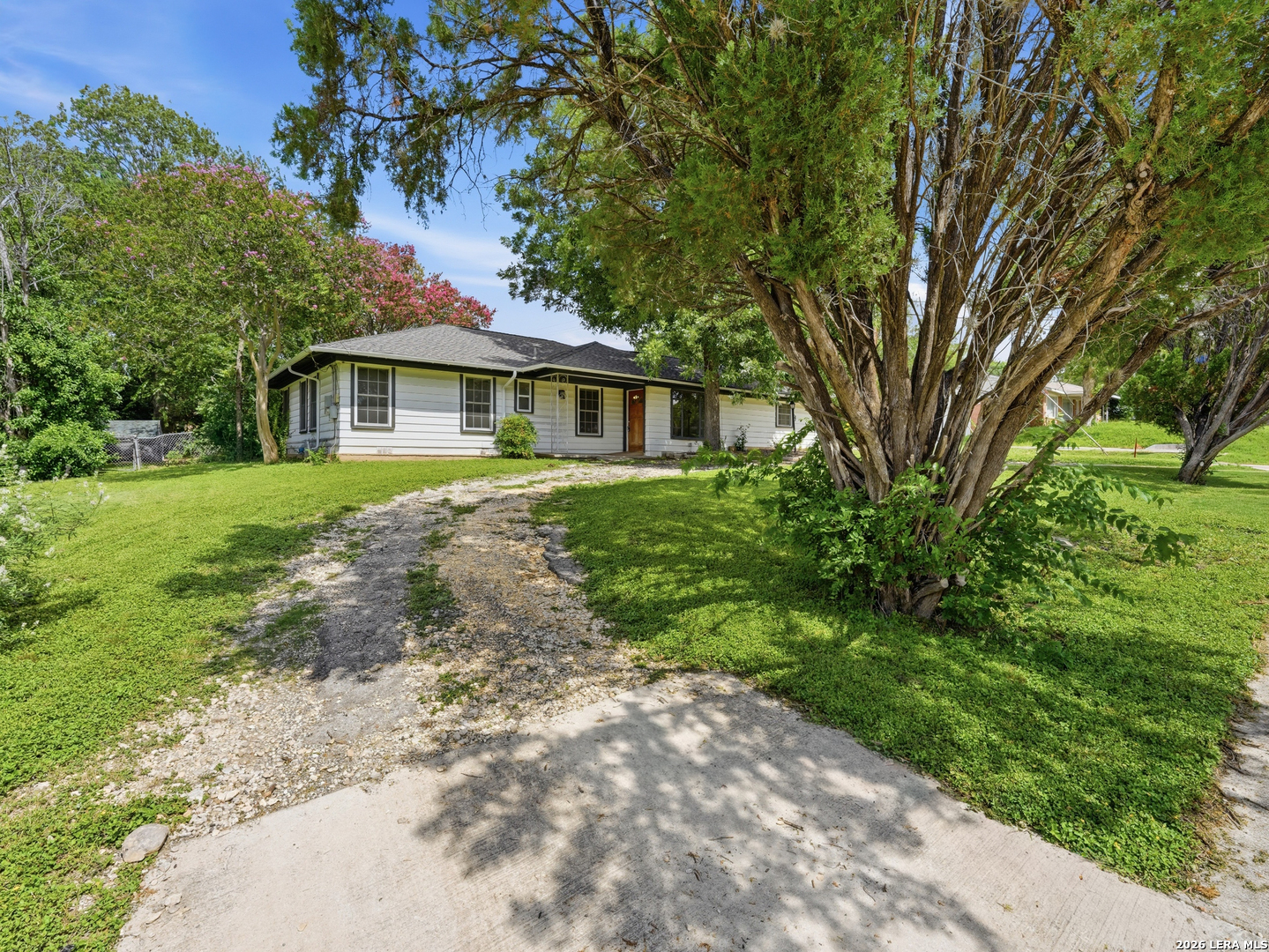 402 Stardust Drive San Antonio TX 78228