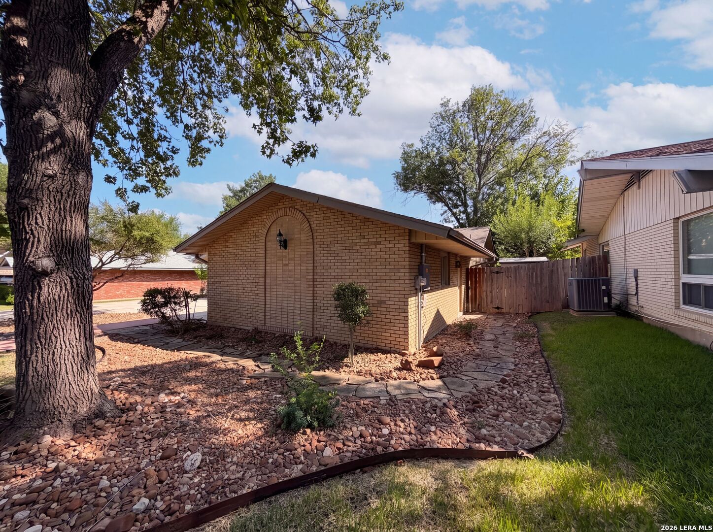 326 De Soto Drive Universal City TX 78148