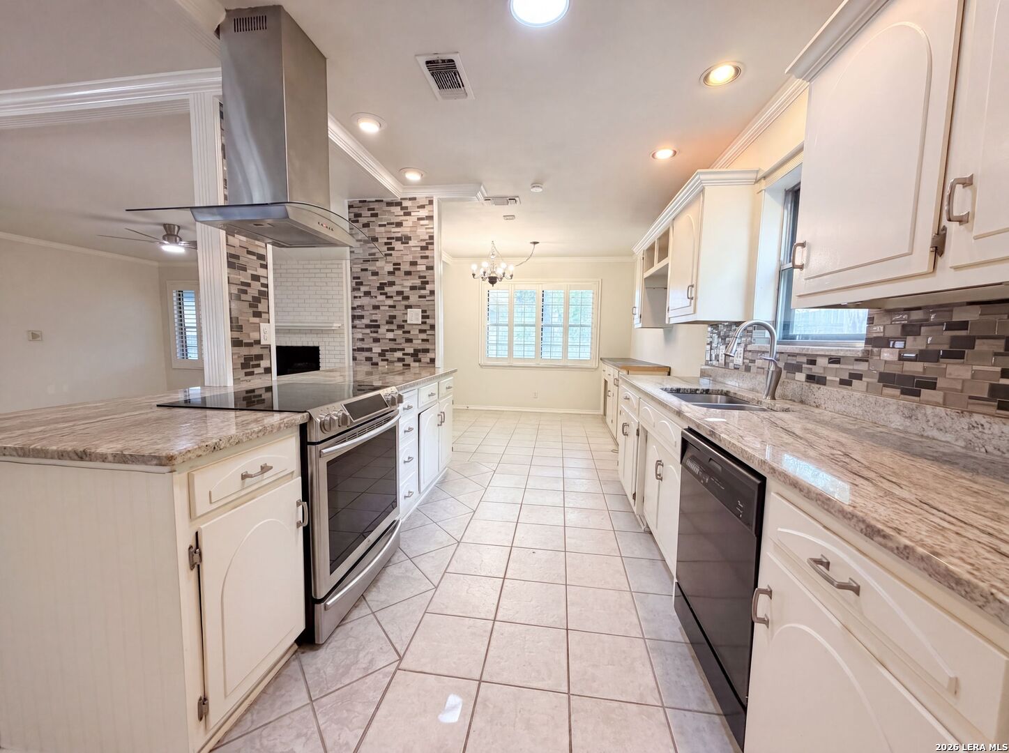 326 De Soto Drive Universal City TX 78148