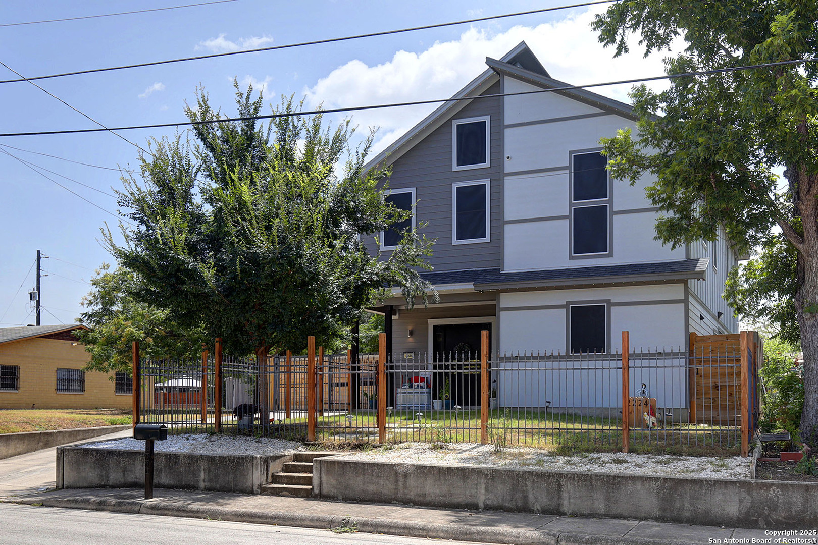 2224 Hicks Avenue San Antonio TX 78210
