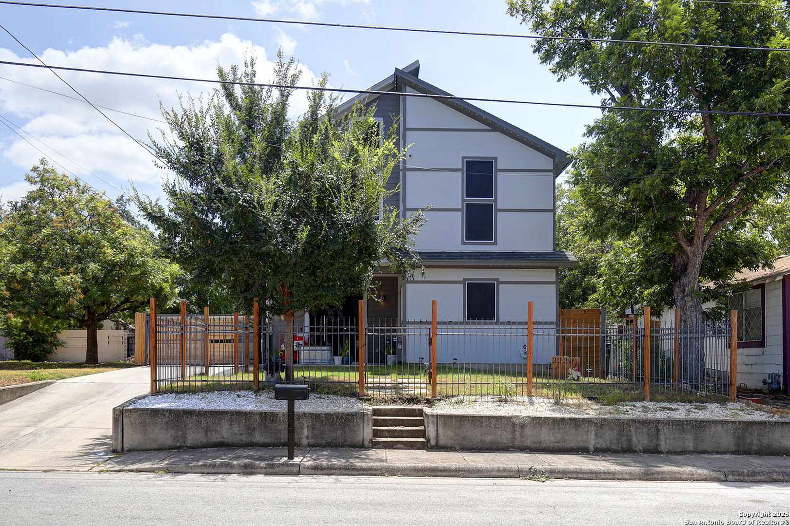 2224 Hicks Avenue San Antonio TX 78210