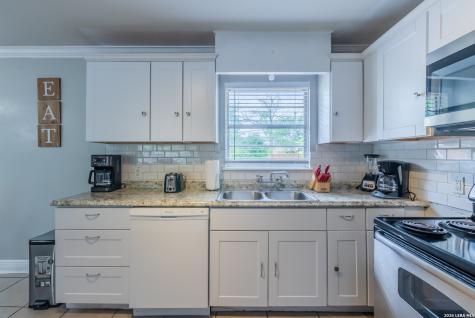 4415 Chedder San Antonio TX 78229
