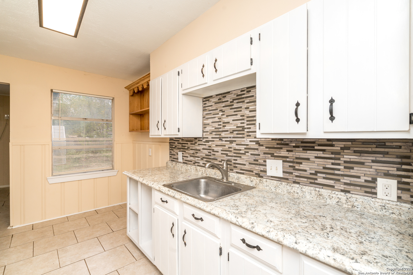 239 Craigmont San Antonio TX 78213