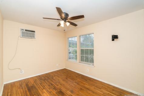 239 Craigmont San Antonio TX 78213