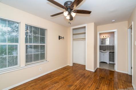 239 Craigmont San Antonio TX 78213
