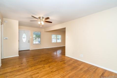 239 Craigmont San Antonio TX 78213