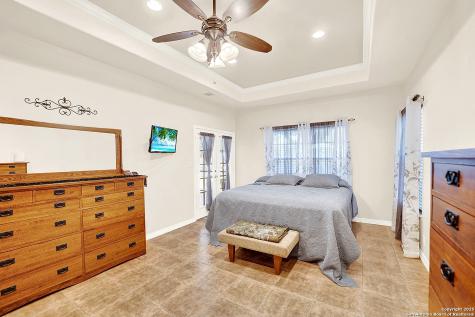 383 Rosewood La Vernia TX 78121