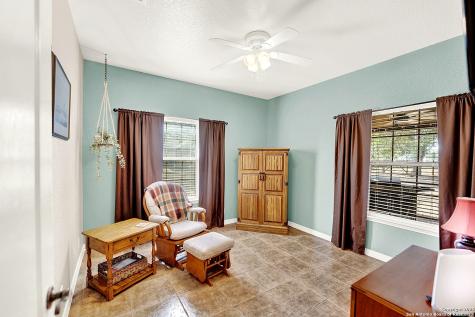 383 Rosewood La Vernia TX 78121