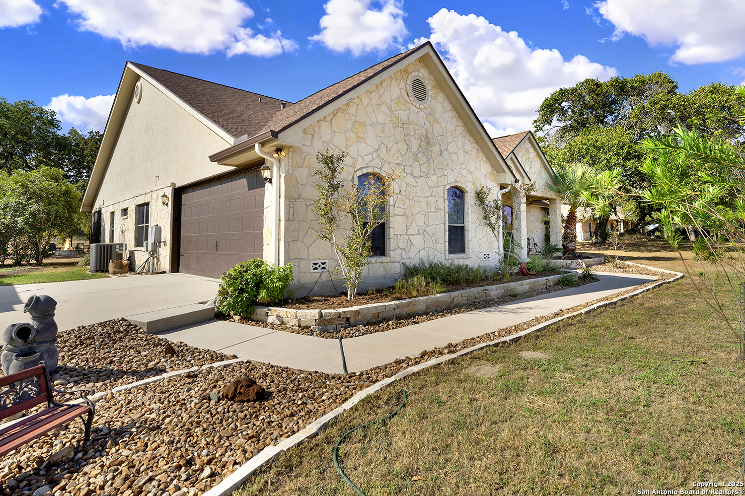 383 Rosewood La Vernia TX 78121