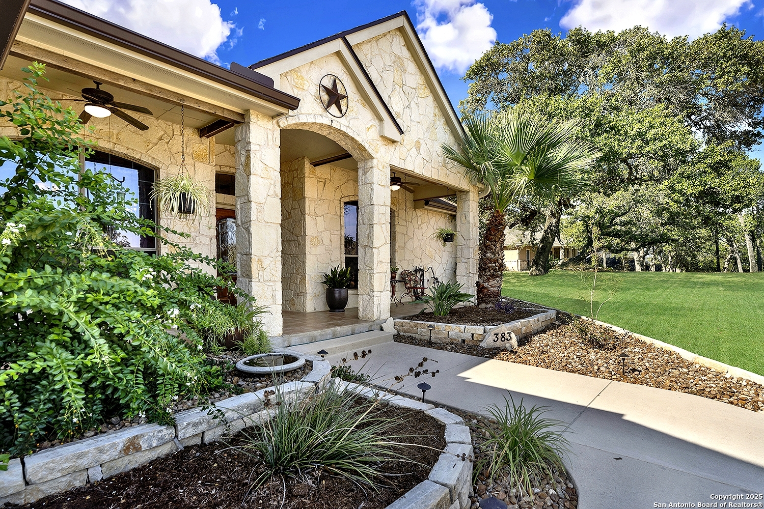 383 Rosewood La Vernia TX 78121