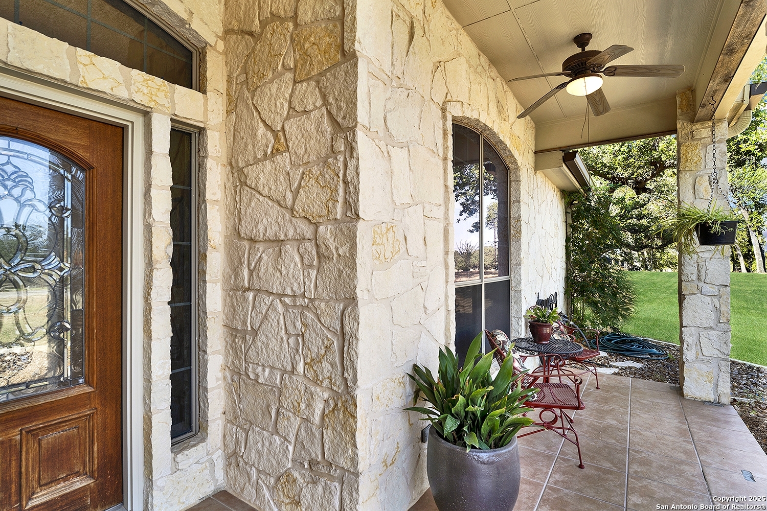 383 Rosewood La Vernia TX 78121