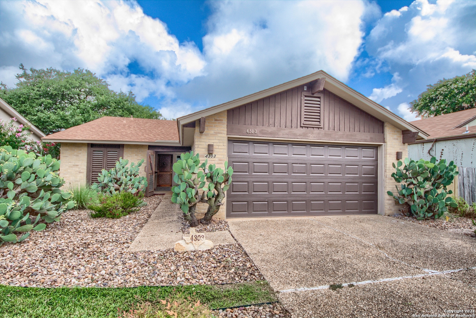 4303 Hilton Head Street San Antonio TX 78217