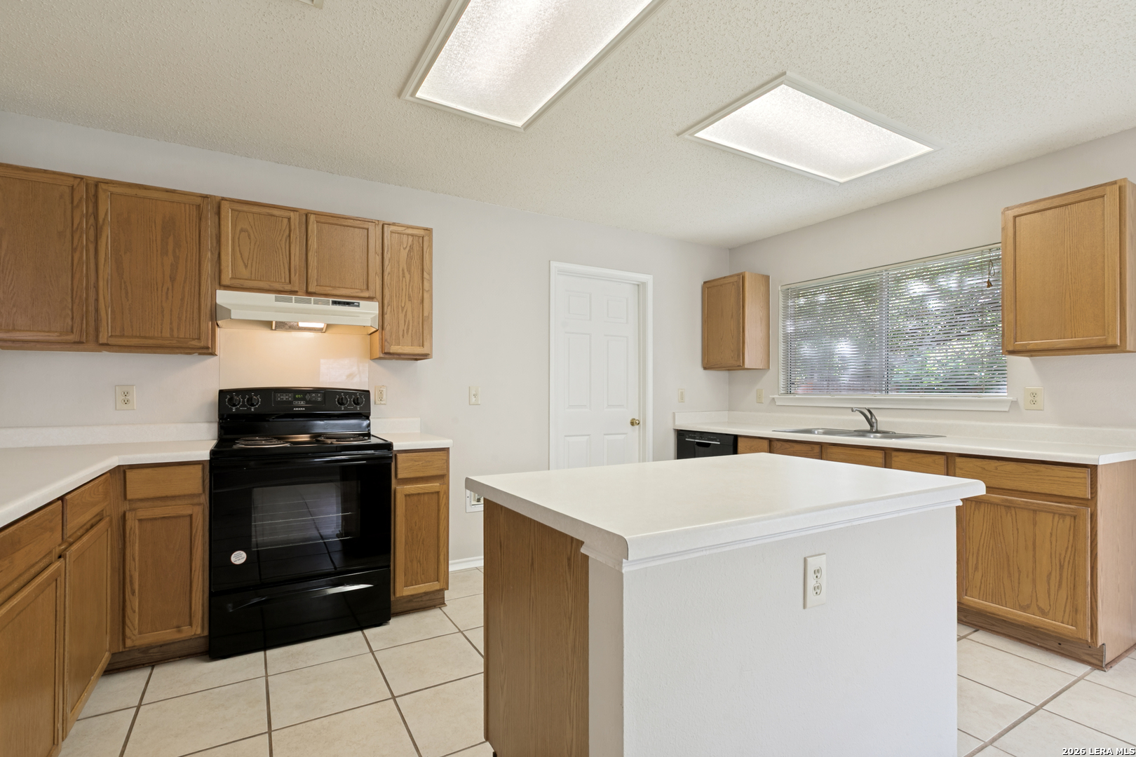 9550 Bare Back Trail San Antonio TX 78250