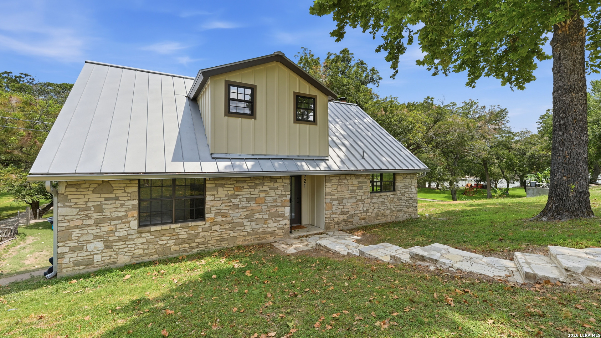 721 Ridgeroad Drive New Braunfels TX 78130